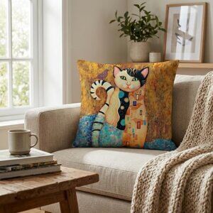 Golden Cats Décor Throw Pillow Covers (set of 2)